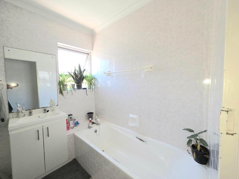 To Let 2 Bedroom Property for Rent in Tyger Valley Western Cape